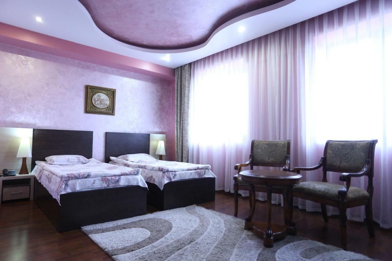 Vanatur Hotel Gyumri Extérieur photo