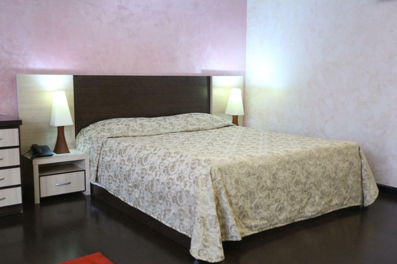 Vanatur Hotel Gyumri Extérieur photo